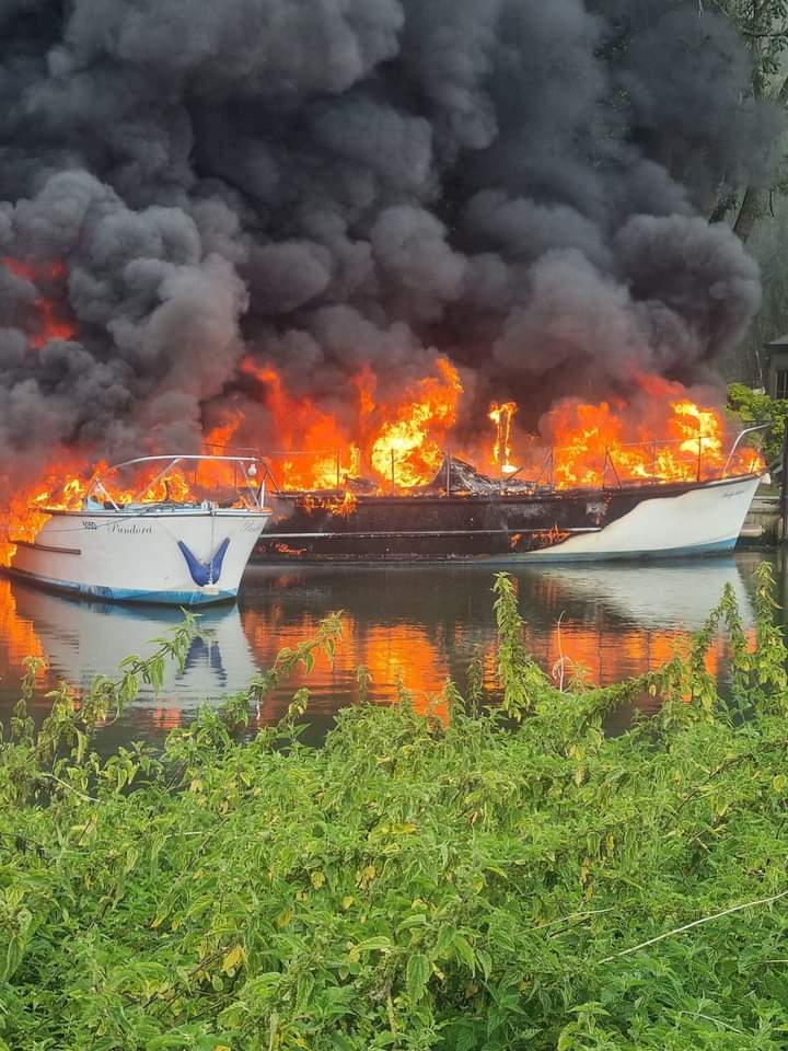 boat fire.jpg