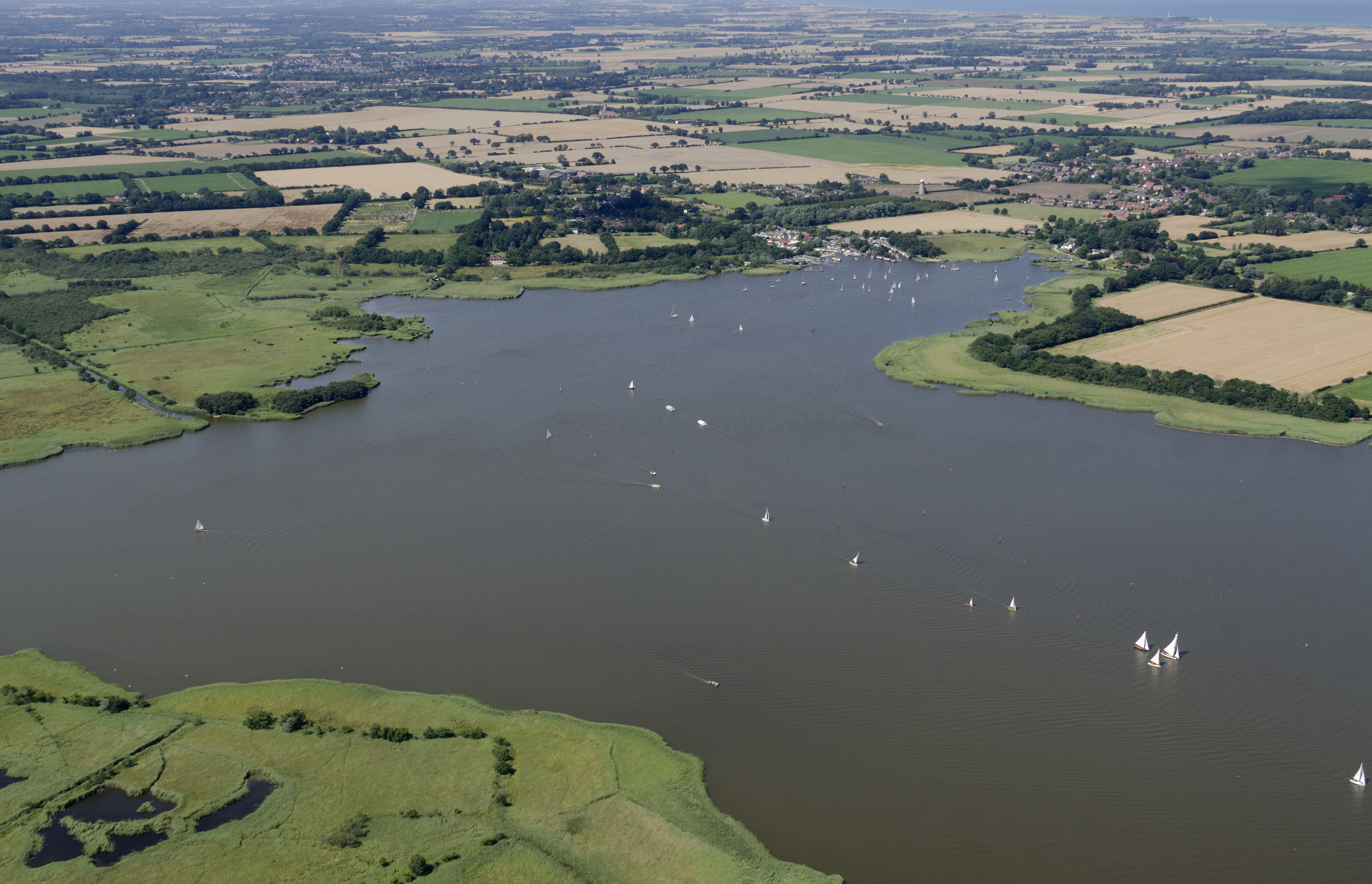Hickling_Broad.jpg