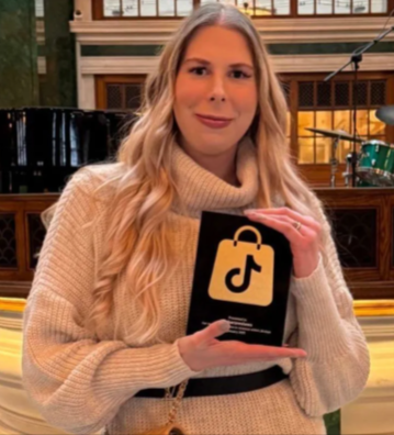 Charlotte Blockley.png
