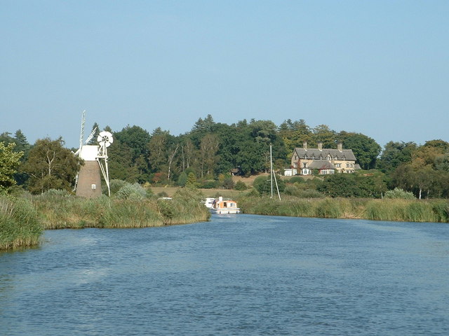 How Hill - Ludham Bridge  - Sewage Discharge  (2).jpg