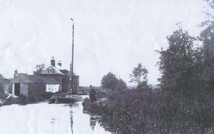 19th Century Wherry Images (26).png