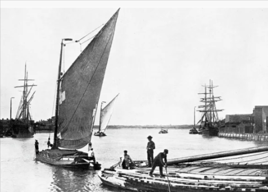 Vintage Norfolk Broads Wherry Images (6).png